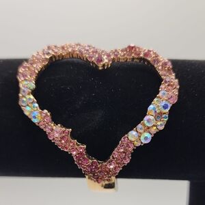 Betsey Johnson Elegant‎ Heart-Shaped Pink and Gold Bracelet